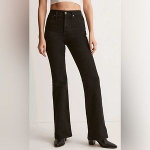 Madewell The Perfect Vintage Flare Jean in Sherborn Wash Black